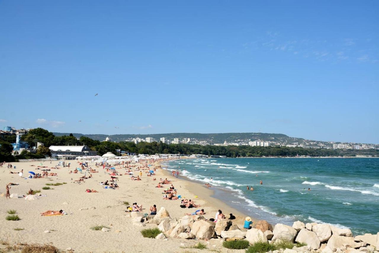 Unbeatable Location - New Lux Apartment Varna Beach By Flat Mаnager Екстериор снимка