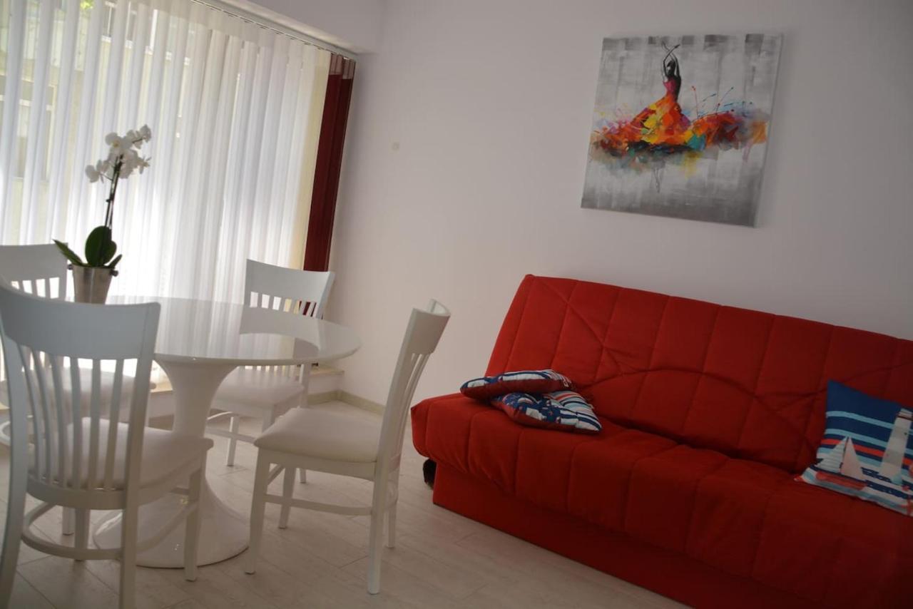 Unbeatable Location - New Lux Apartment Varna Beach By Flat Mаnager Екстериор снимка